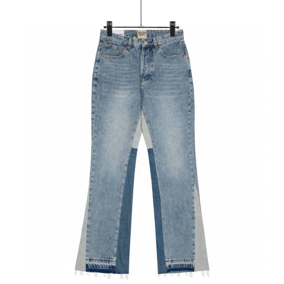 #8018 P246💰 GALLERY DEPT. LA Flared The first generation of Vintage spliced loose washed flared jeans - Original purchased and patterned to truly restore the ultimate texture of Vintage - Original hardware accessories, washed and other elevators, QR code analysis are all purchased from the original factory, high degree of restoration, you are welcome to compare with a certain product~ - Three-dimensional version Loose and comfortable, not picky about the figure, taller and slimmer, factory Seiko, original factory quality control, same style for men and women, can be matched with couples Versatile recommendation: must-have jeans for all seasons - Sizes: 28 30 32 34 36
